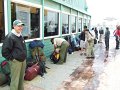 04-02_Sat_Arrival-03